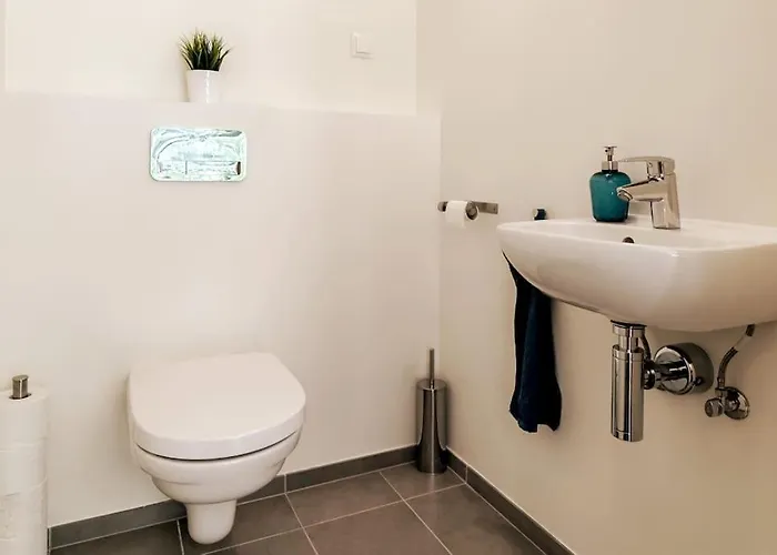 度假居 Tallinn Residences *